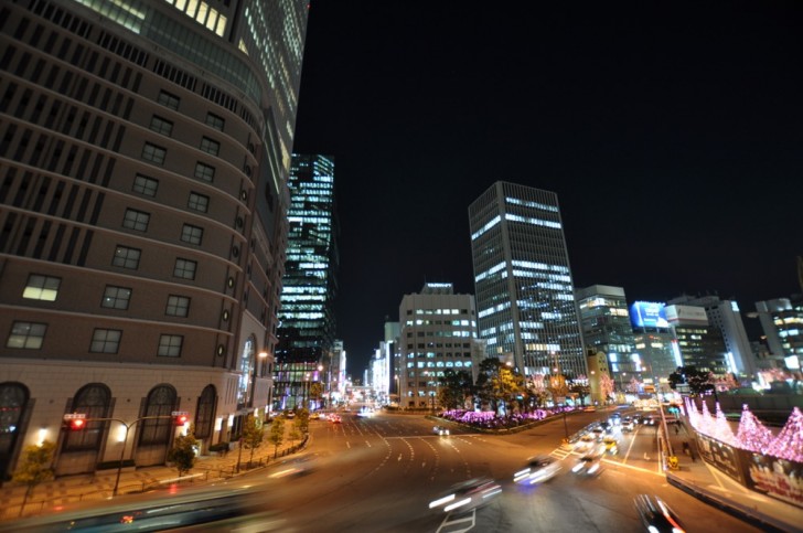 自動モードで撮影された夜景